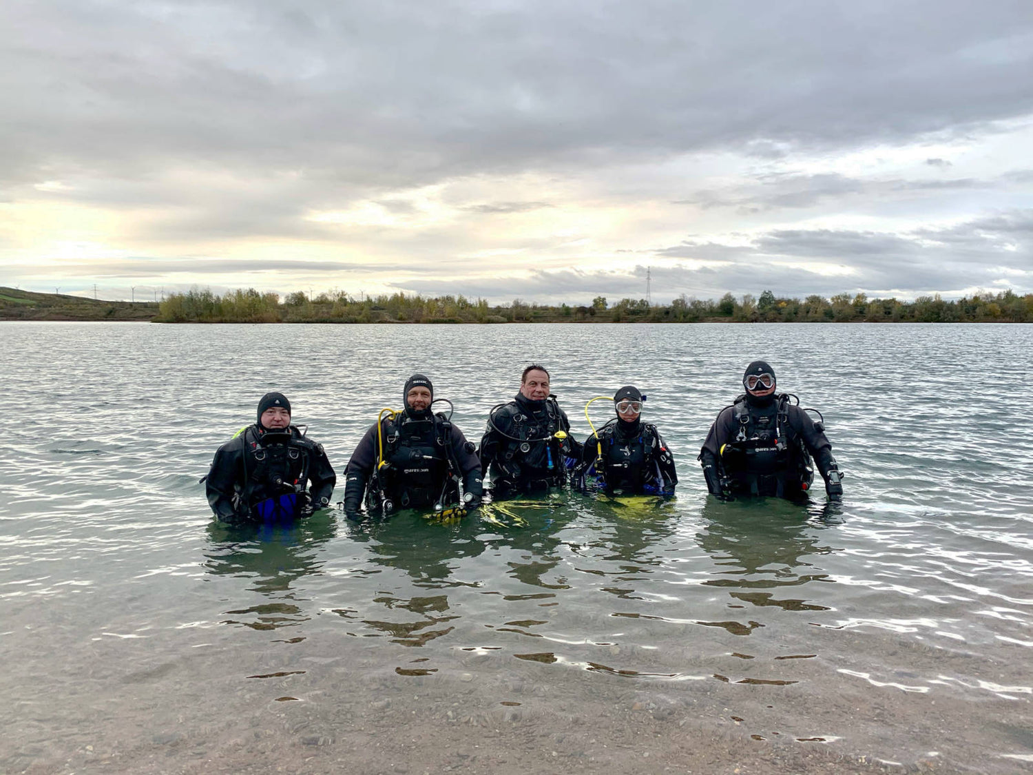 Trockentauchen mit aqua-FUN® Erfurt im Klingesee 01.11.2020