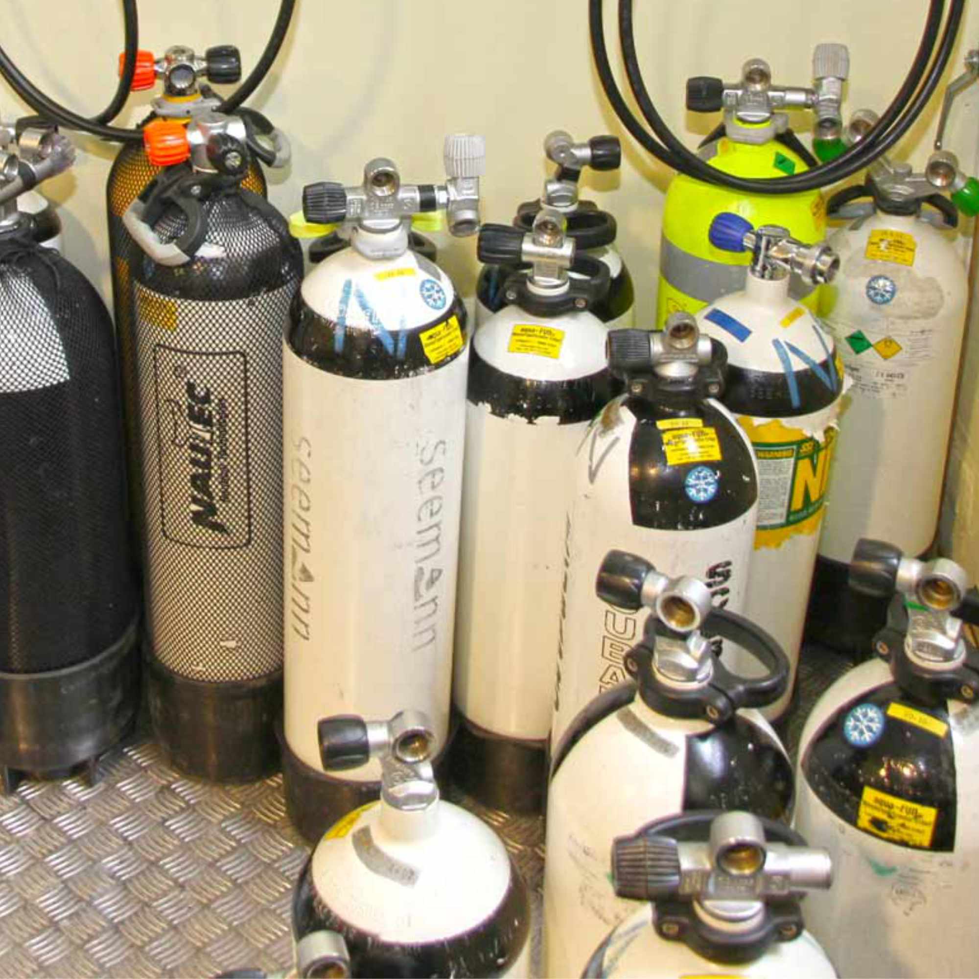 Flaschen TÜV und Ventilrevision